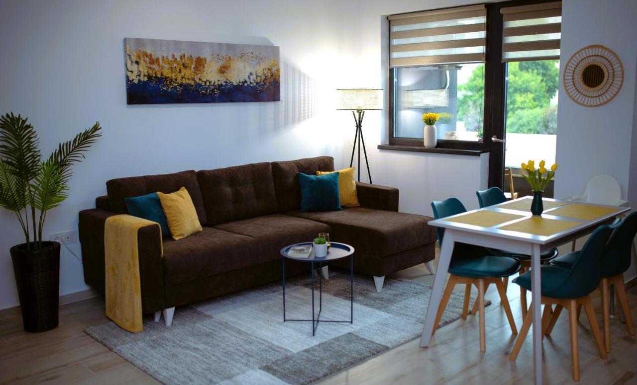 'Just Like Home' Apartment - With Private Parking Place Galac Kültér fotó