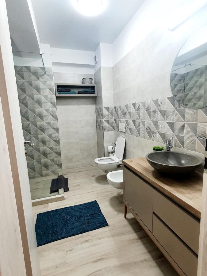 'Just Like Home' Apartment - With Private Parking Place Galac Kültér fotó