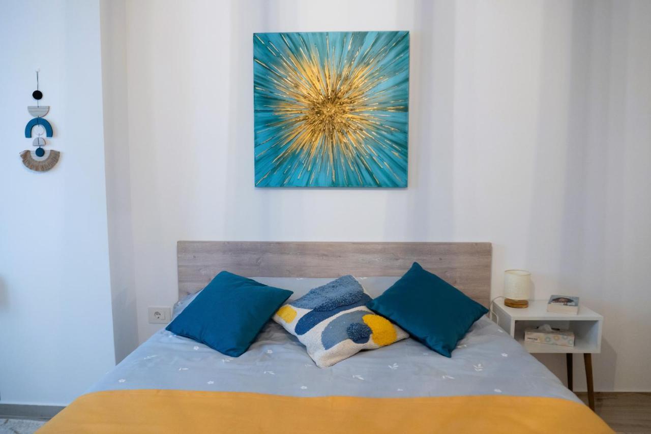 'Just Like Home' Apartment - With Private Parking Place Galac Kültér fotó